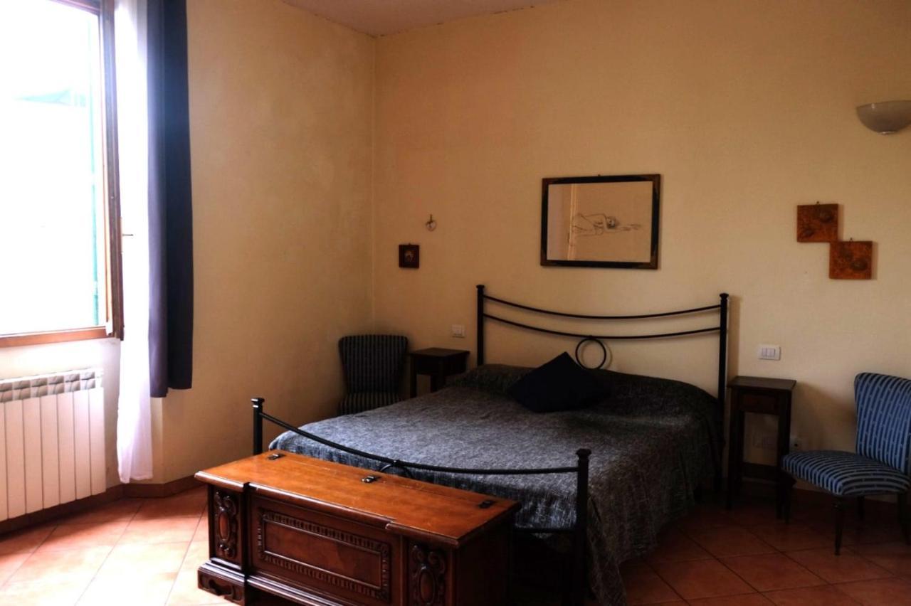 Iris Casa Vacanza Apartment Firenze Bagian luar foto